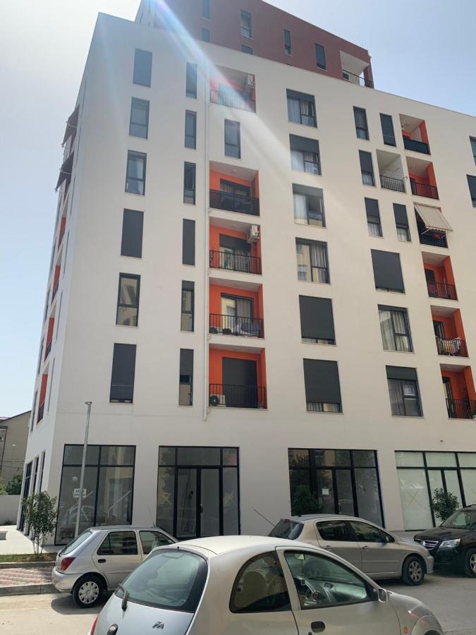 Beautiful And Lovely Apartment Тирана Екстер'єр фото